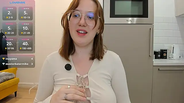 Charmy_Gracy webcam