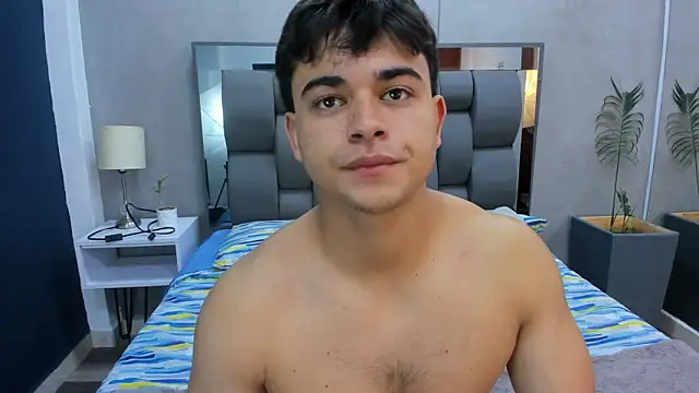 charlie___musk (M twink) - Let´s cum together!