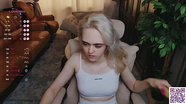 Oxcy_Secret webcam