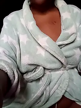 BADFATPUSSY69 live cam on StripChat