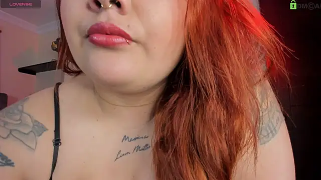 Danyhottits live cam