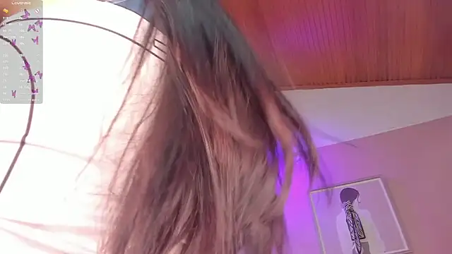 elodie_walker webcam