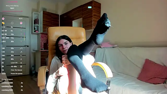 ErlinaBuoy live cam on StripChat