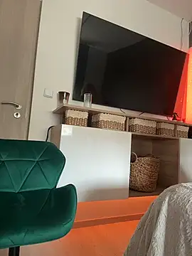 Velvetnoir21