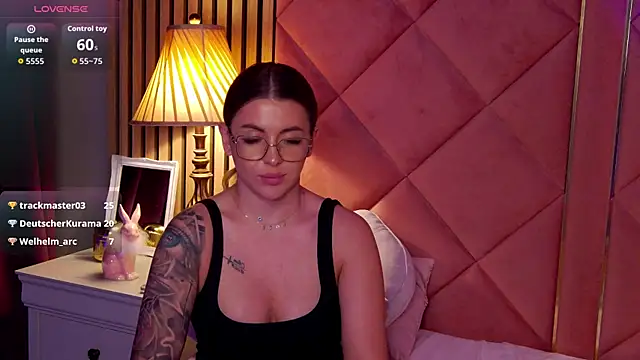 IveySin webcam