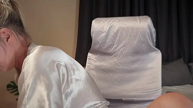 KatnessHot webcam