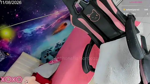 Nella_Dolls webcam