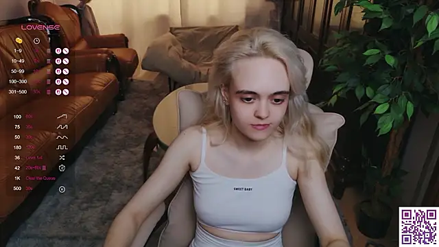 Oxcy_Secret webcam