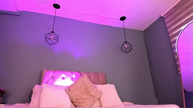 Catti_Brie webcam