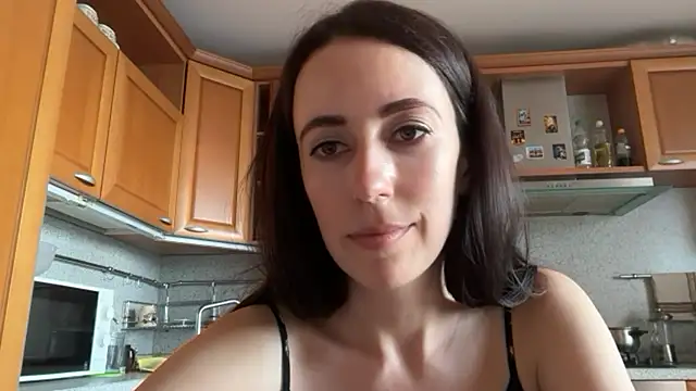 Flamingo_Queen live now
