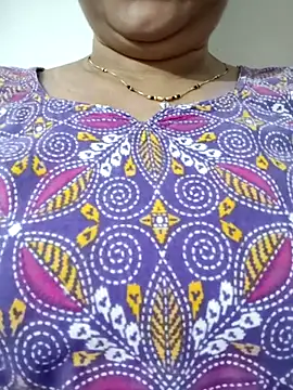 anuradha1432 webcam