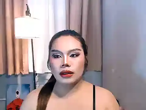 TSbrianaHugeCock webcam