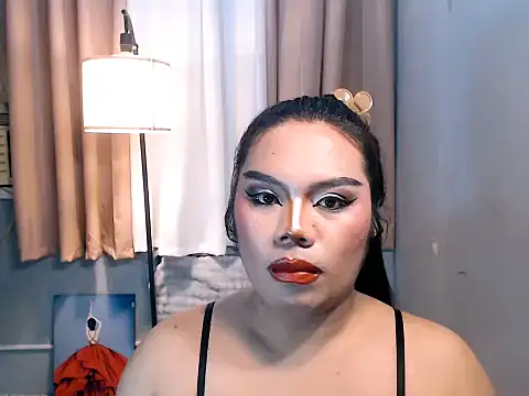 TSbrianaHugeCock webcam