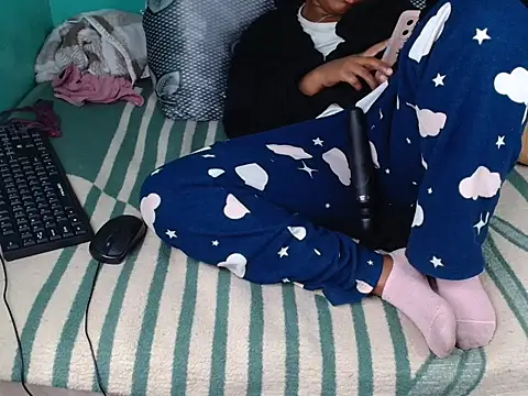 Honey_Glow_ webcam