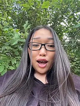 trytomakememoam webcam