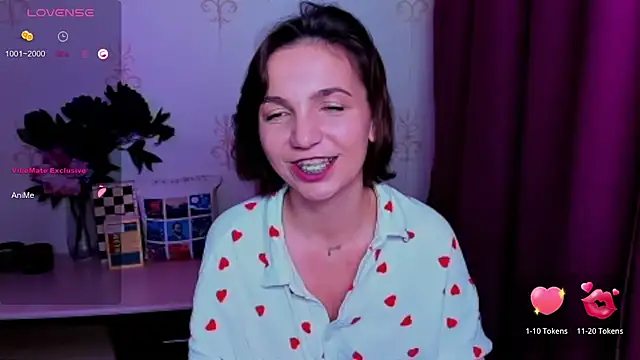 KindHazelHere_ webcam