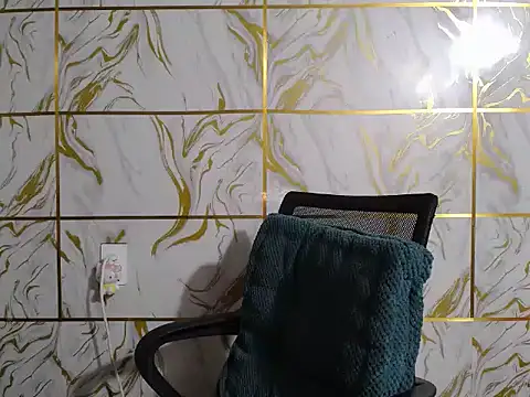 Lyzizi_lovely09 webcam