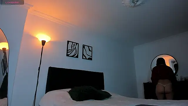 mai_evans webcam