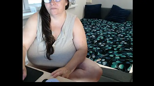 Sweetboobs webcam