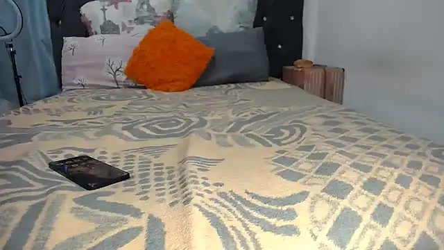 BootySoYummyX webcam
