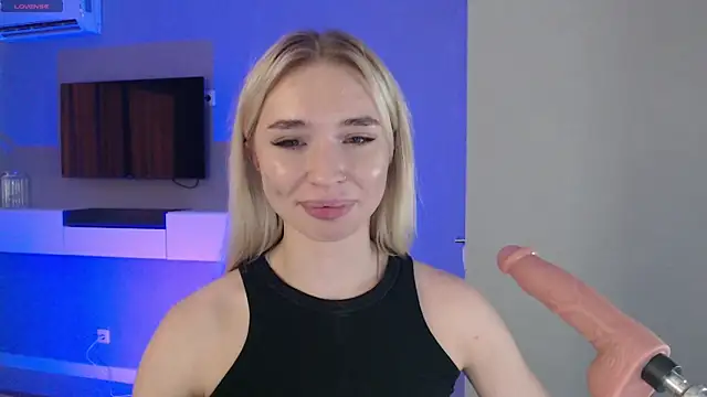 Emily_Hartt webcam