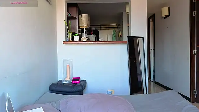 Matiashorney webcam