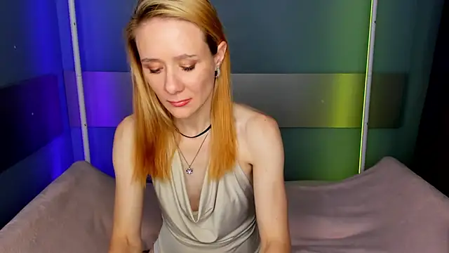 NikaBond webcam