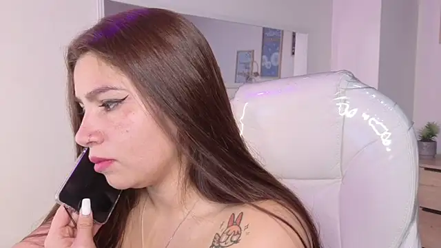 bluee_hazell webcam