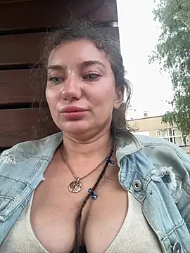 MooonReal webcam