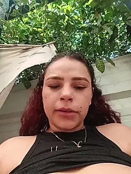 Mommy-Hot webcam