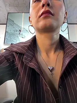 Amy_Kiitty_ webcam