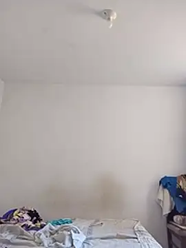 nicolle_milf1978 webcam