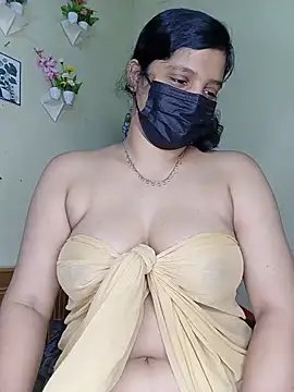Rose-luckey webcam