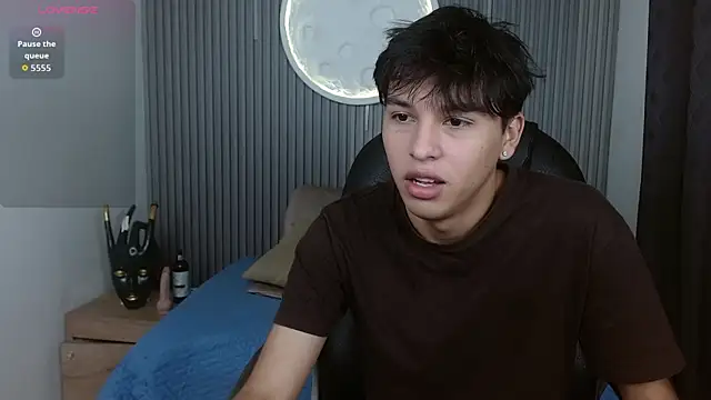 StiwenTwink webcam