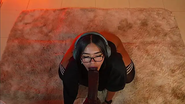 Ladyy_brownn webcam