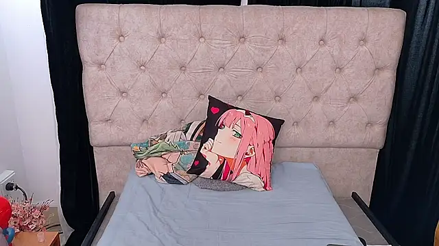 Zafiro_Kitsune webcam