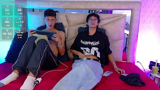 Yen_and_Dko webcam