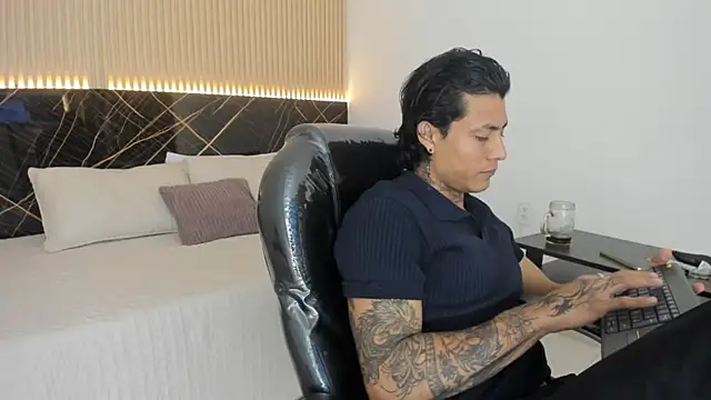 Damian_romanoff_ webcam