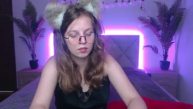 AnniBrown_ webcam