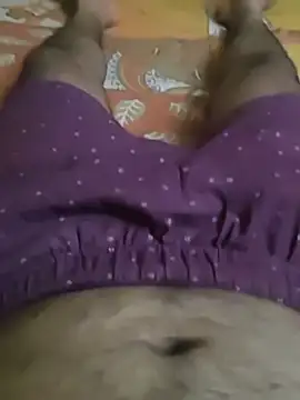 loveneet-1 webcam