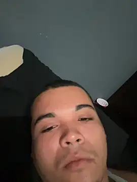 DamThisIsHot webcam