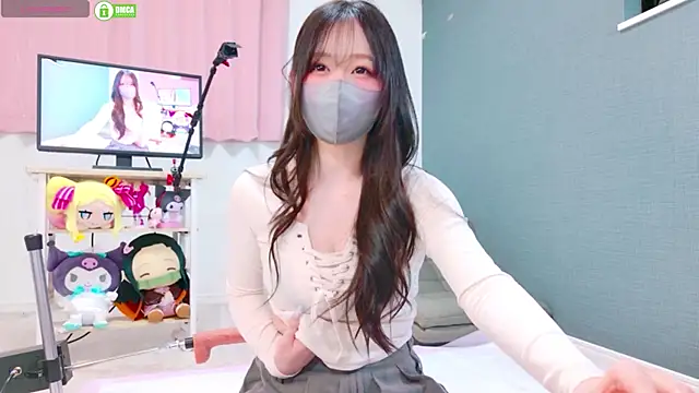 -m_hinano_ (F young) - ♡♡♡