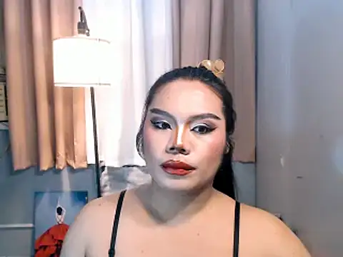 TSbrianaHugeCock webcam