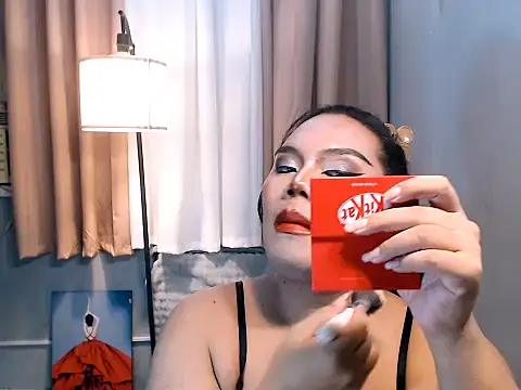 TSbrianaHugeCock webcam