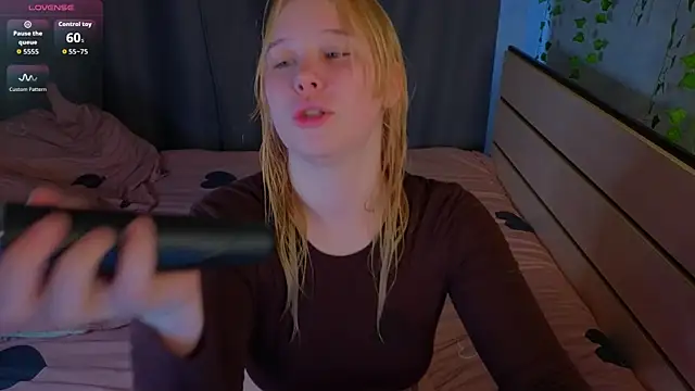 unburnedgirl webcam