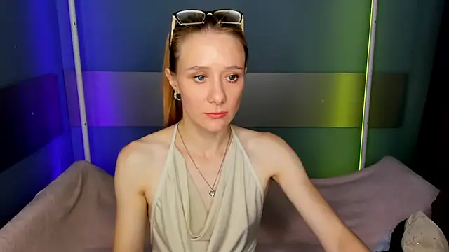 NikaBond webcam