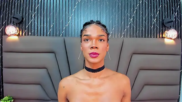 NaomiSteward webcam
