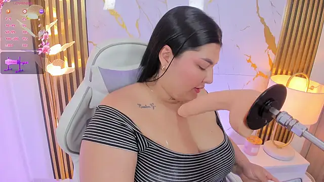 abby_deep_2 webcam