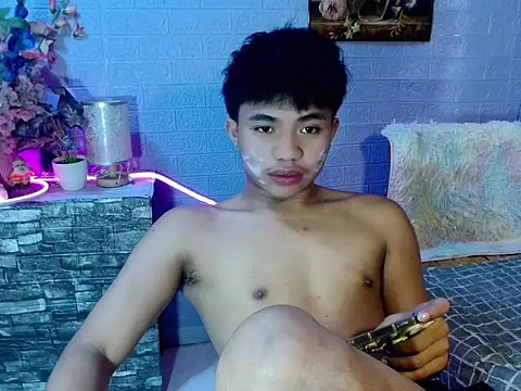 mostwantedtwink live cam on StripChat