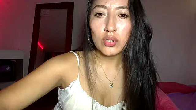 bebyloveAb webcam